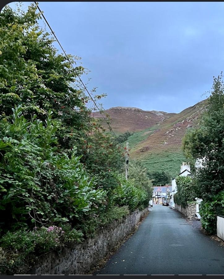 Woodbriar Bed and Breakfast Penmaen-mawr Buitenkant foto