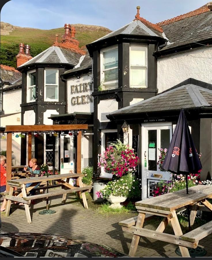 Woodbriar Bed and Breakfast Penmaen-mawr Buitenkant foto